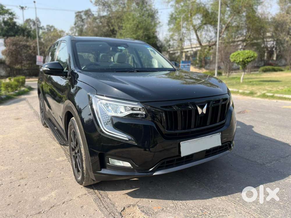 Mahindra Xuv700 2.0 Ax 7 Petrol At Str, 2024, Petrol