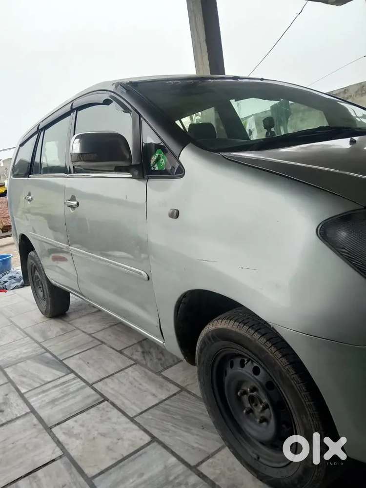 Toyota Innova 2006