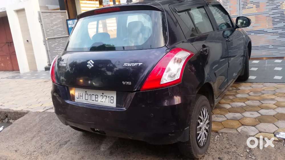 Maruti Suzuki New-gen Swift 2016 Petrol 42000 Km Driven