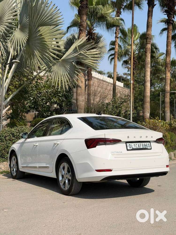 Skoda Octavia 2.0 Style Tsi At, 2022, Petrol