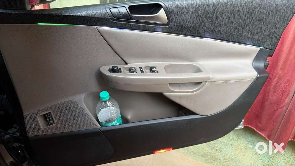 Volkswagen Passat 2010 Petrol Well Maintained