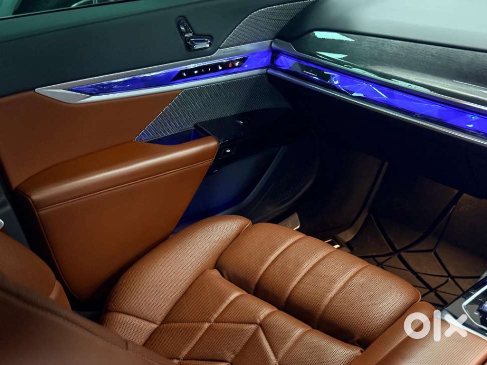 Bmw 7 Series 740i M Sport Petrol Automatic, 2023, Petrol