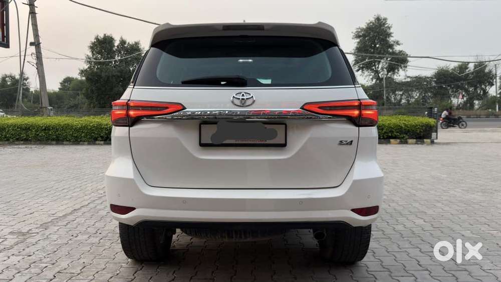 Toyota Fortuner 3.0 4x2 Automatic, 2021, Diesel