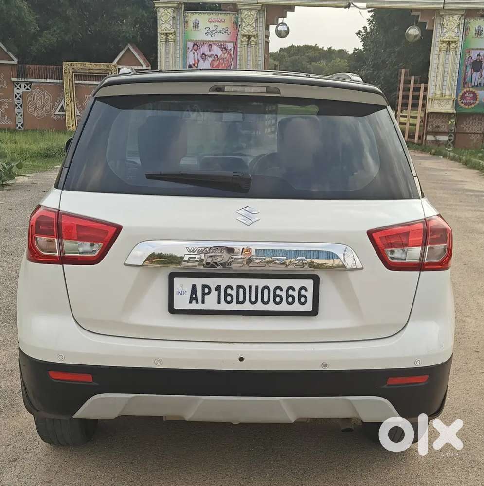 Maruti Suzuki Breeza Zdi