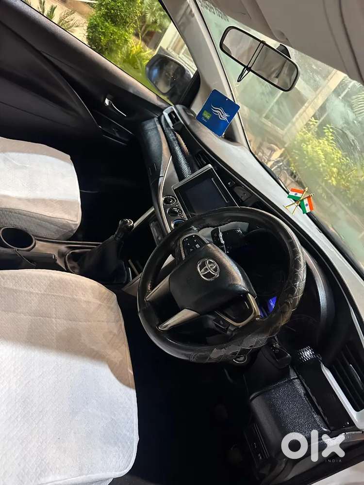 Toyota Innova Crysta Diesel Mt 2018