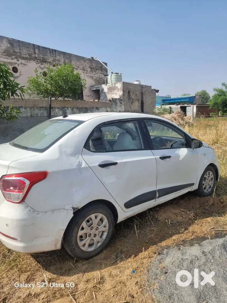 Hyundai Xcent 2016 Cng & Hybrids 80000 Km Driven