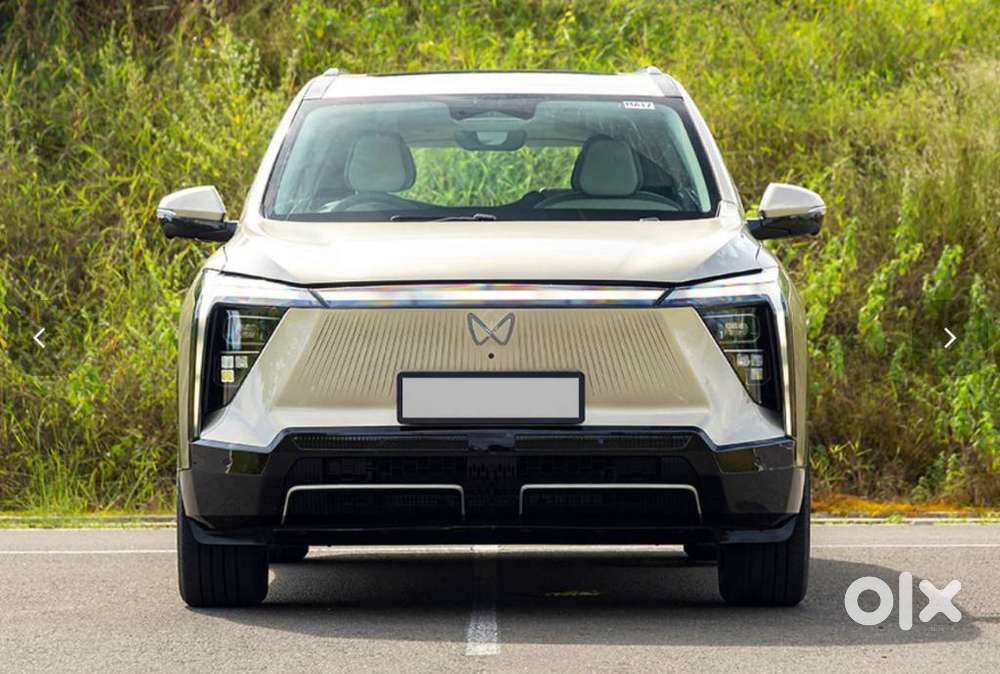 Mahindra Xev 9s Pack One Above, 2026