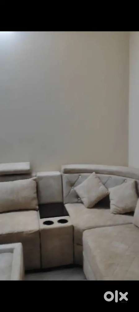 3BHK FULLY FURNISHED FLAT ON RENT SAPPHIRE COURT PATIALA ROAD ZIRAKPUR