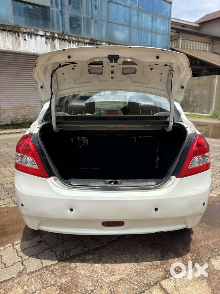 Maruti Suzuki Swift Dzire Vdi Bsiv, 2015, Diesel