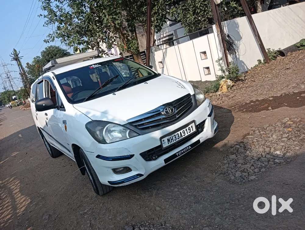 Toyota Innova 2.5 G 2010