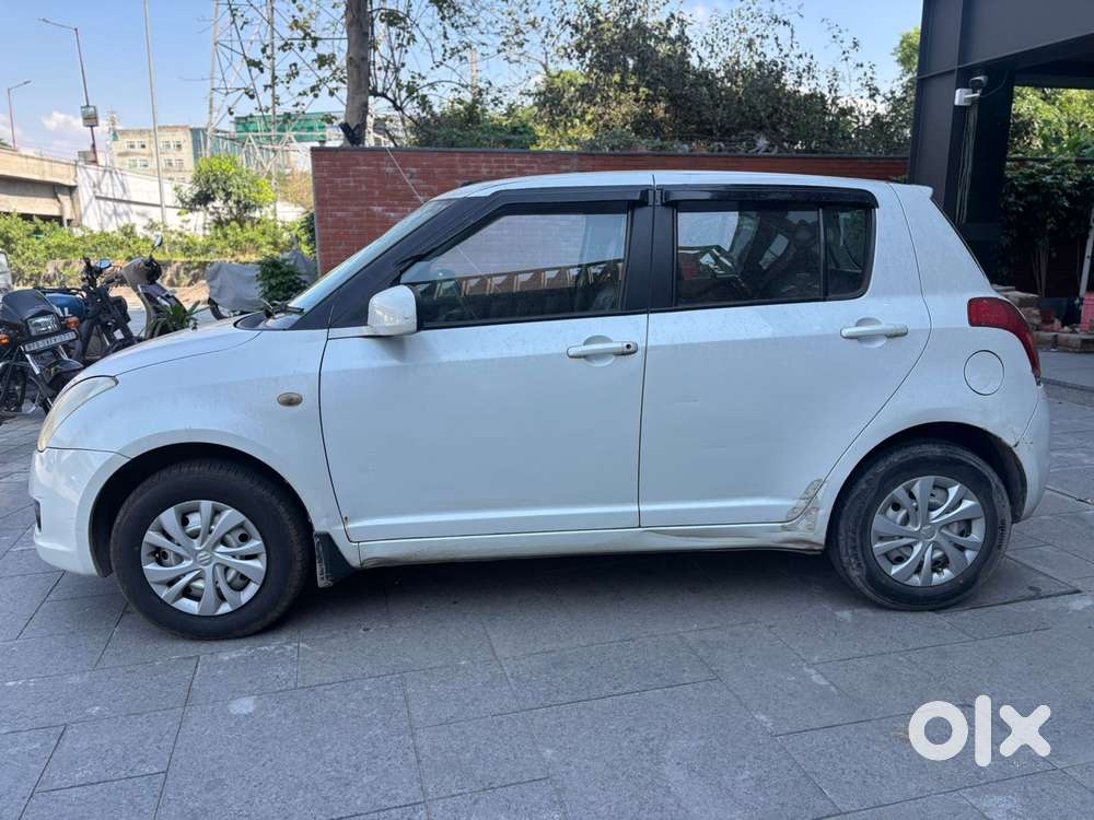 Maruti Suzuki Swift 2004-2010 Lxi Bsiv, 2010, Petrol