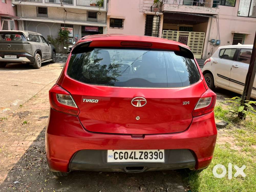 Tata Tiago Petrol 2017