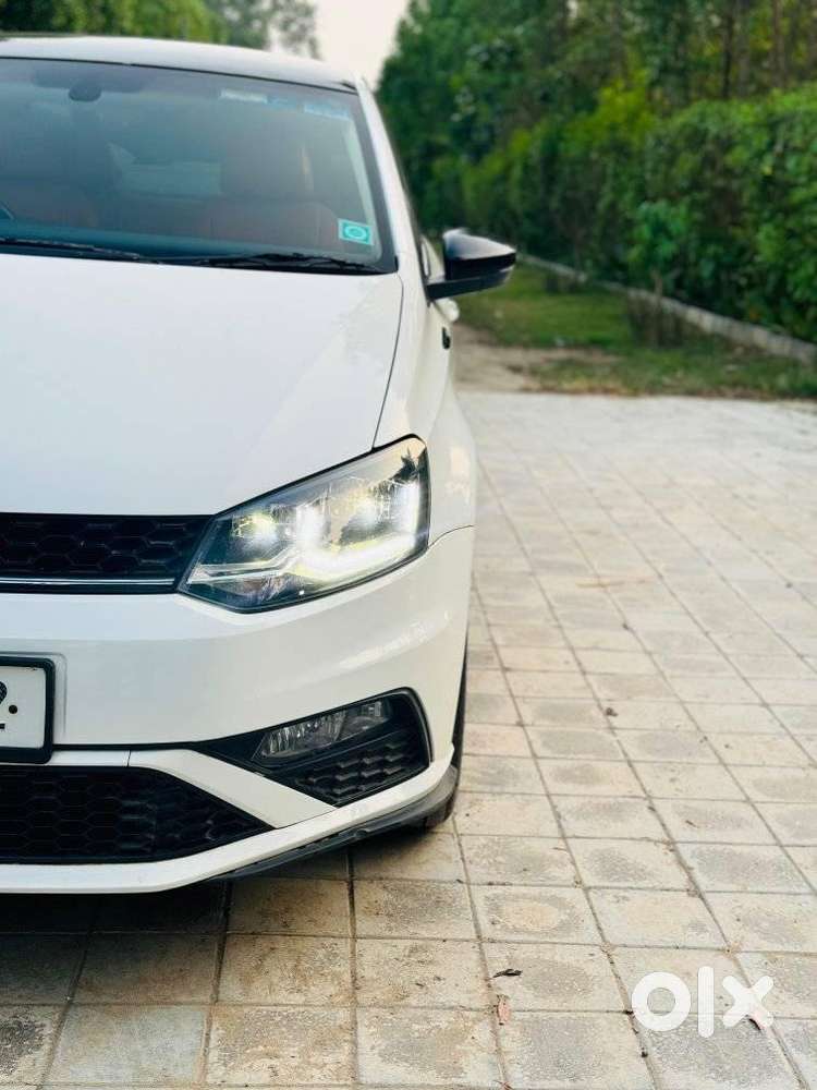 Volkswagen Vento 1.0 Highline Plus At, 2022, Petrol