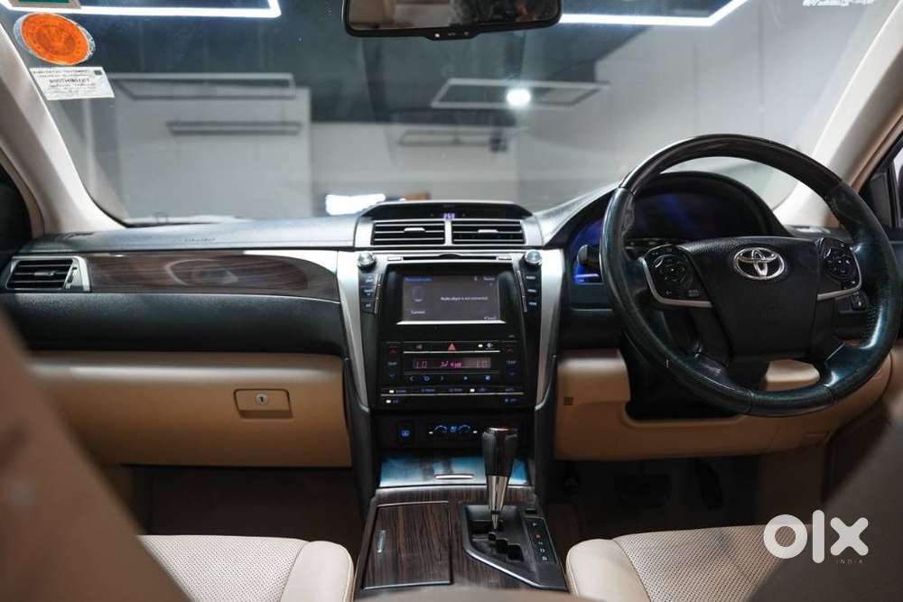 Toyota Camry 2.5 Hybrid, 2016, Petrol
