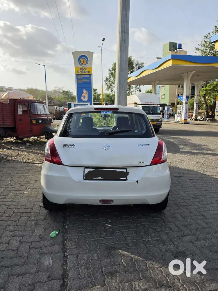 Maruti Suzuki Swift 2012 Diesel 127000 Km Driven
