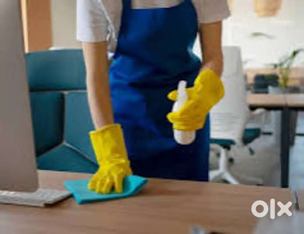 Office cleaning women available