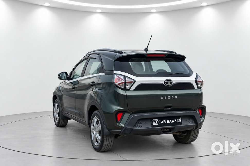 Tata Nexon 1.2 Revotron Xm (s), 2022, Petrol