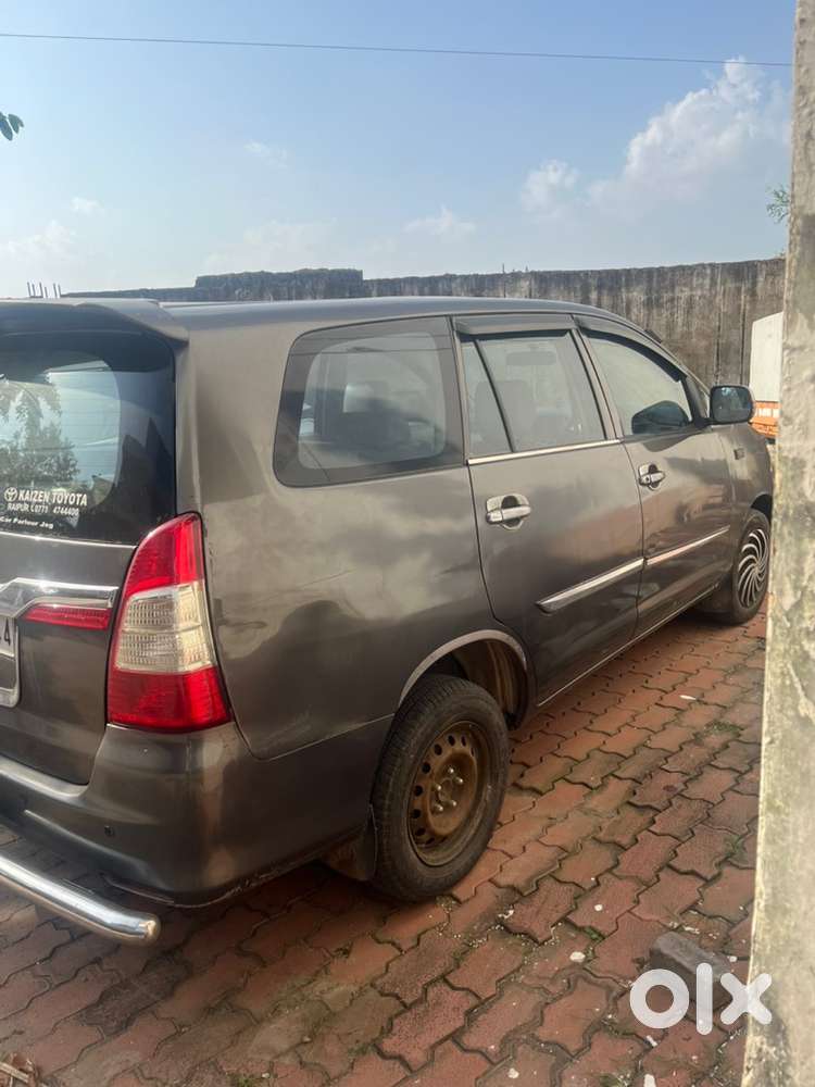 Toyota Innova Diesel 2010