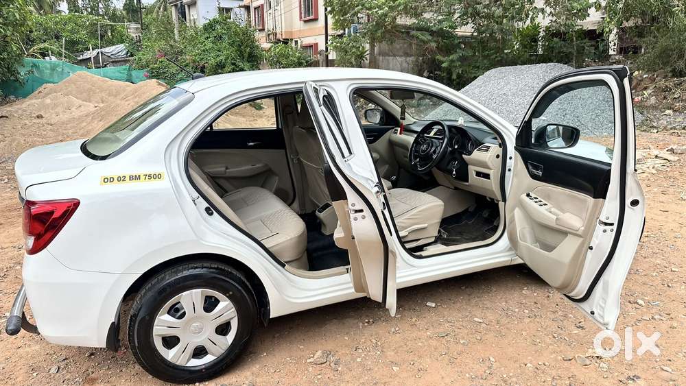 Maruti Suzuki Swift Dzire Vxi Optional, 2020, Petrol
