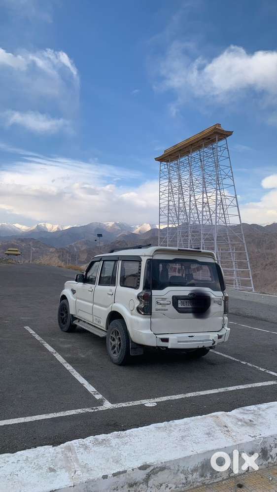 Mahindra Scorpio 2015 Diesel Well Maintained