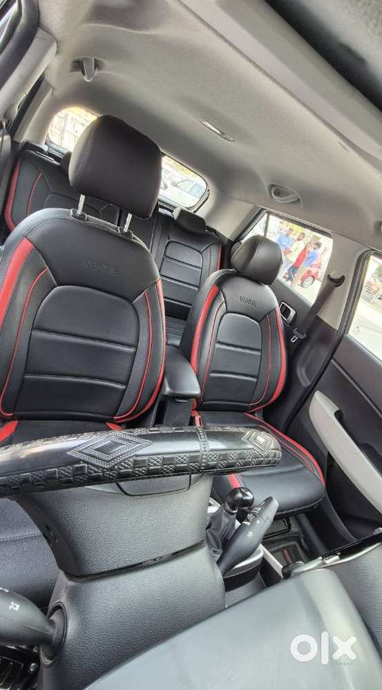 Hyundai Venue 1.2 S (o), 2023, Petrol