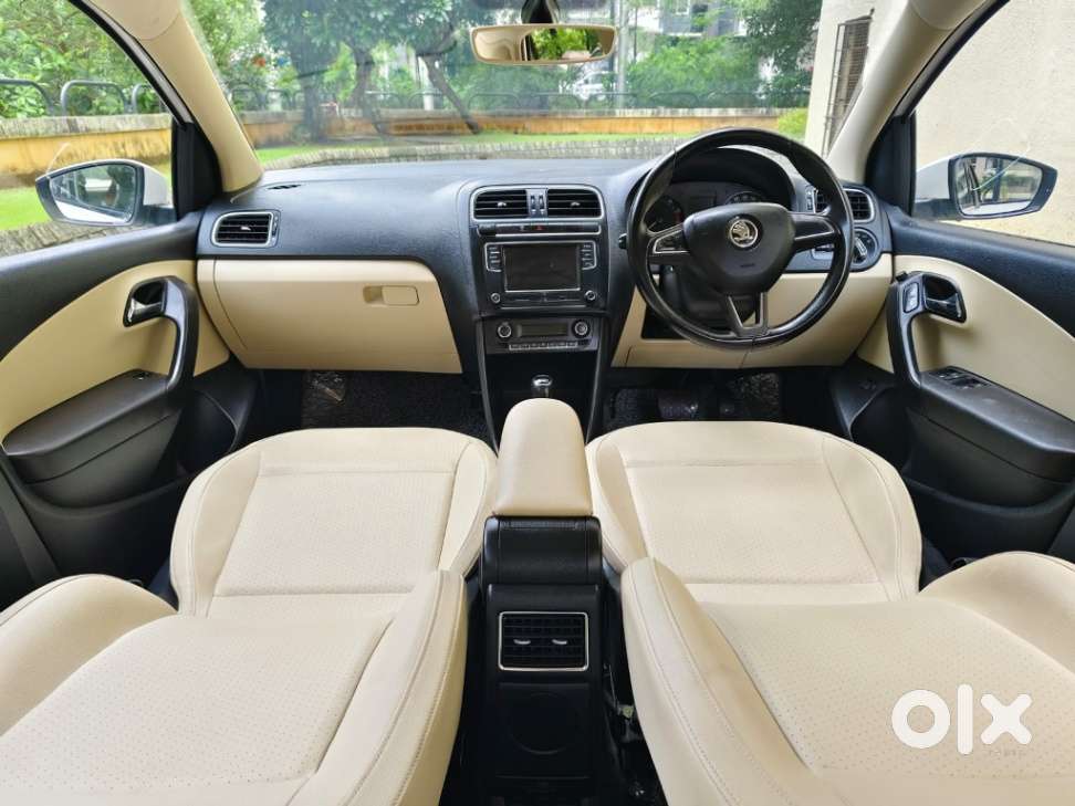 Skoda Rapid 1.6 Mpi At Style, 2019, Petrol
