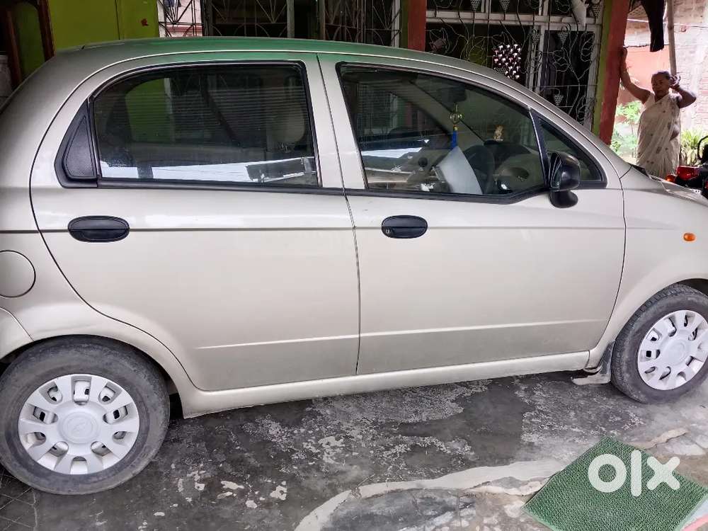 Chevrolet Spark Petrol 2012