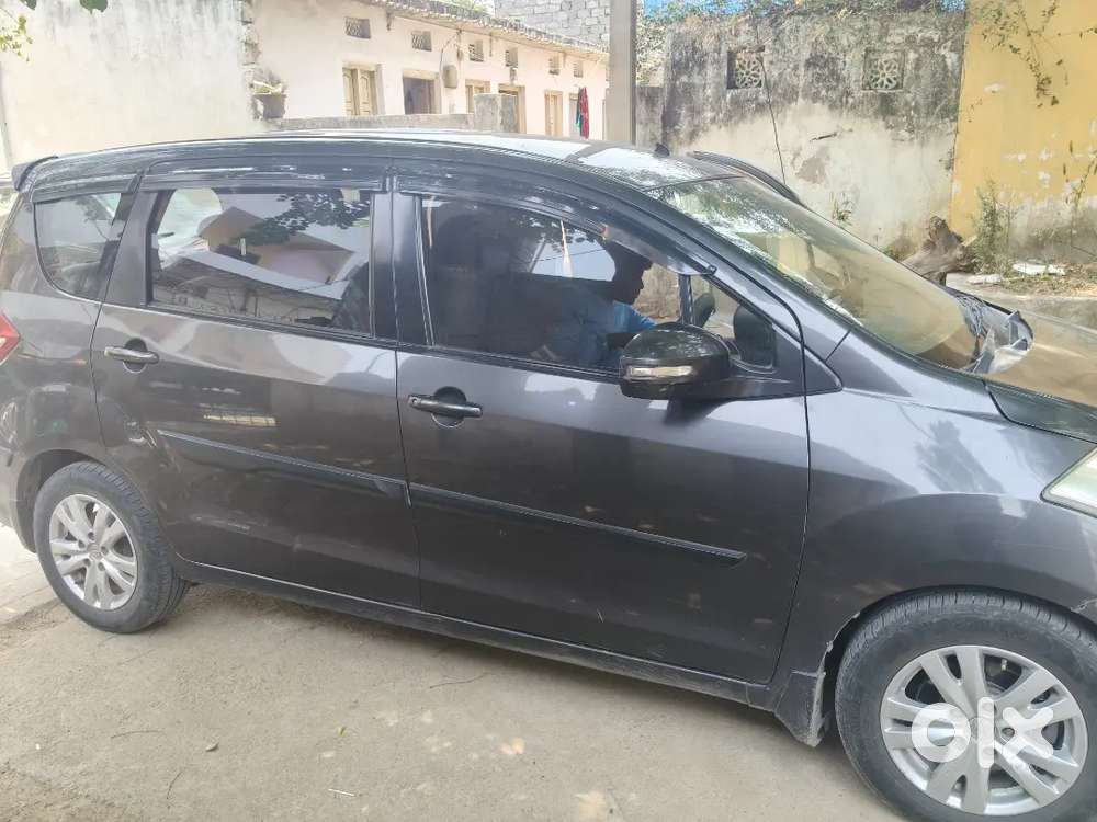 Maruti Suzuki Ertiga 2016