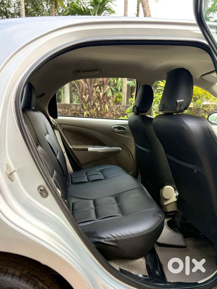 Toyota Etios Liva 2014-2016 V, 2016, Petrol