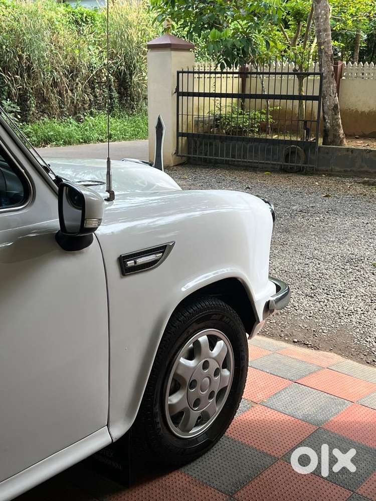 Ambassador Ambassador 2004 Diesel Good Condition