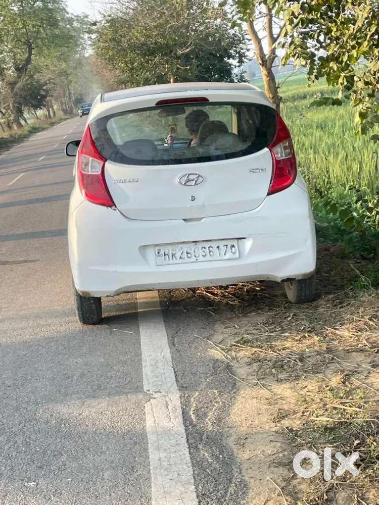 Hyundai Eon 2015 Petrol Well Maintained