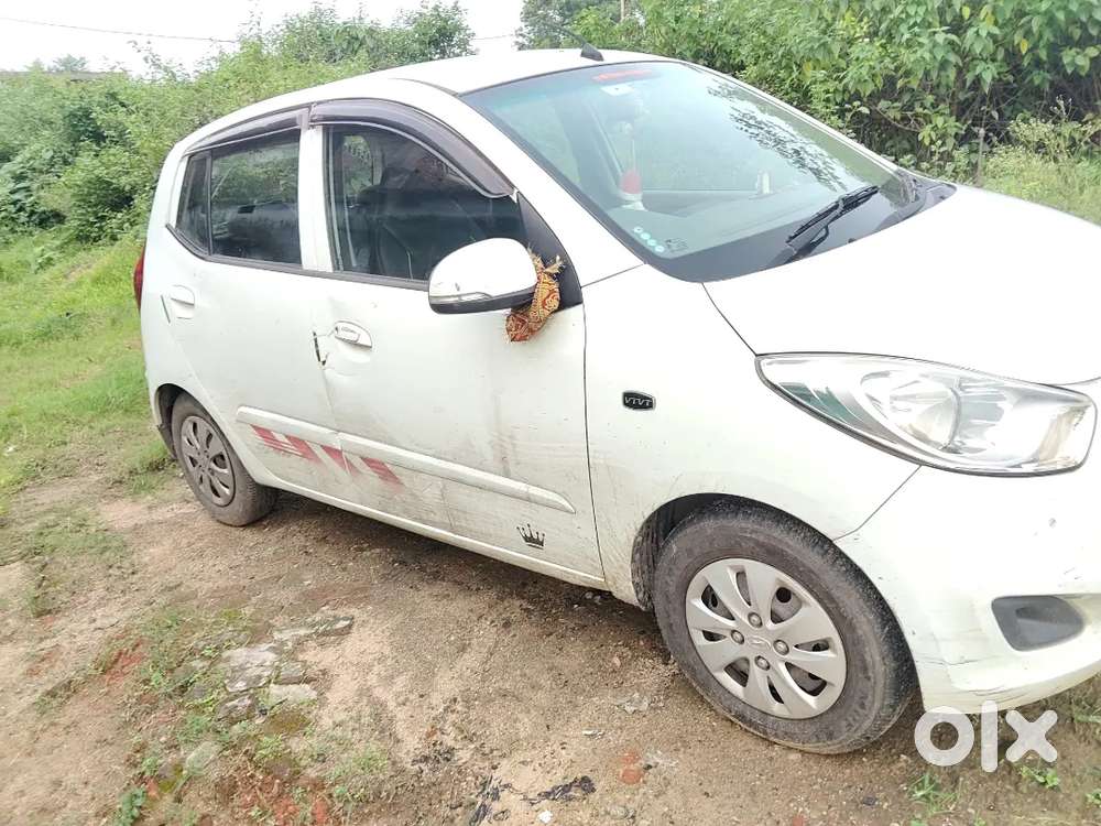 Hyundai I10 Sportz 2012 Petrol