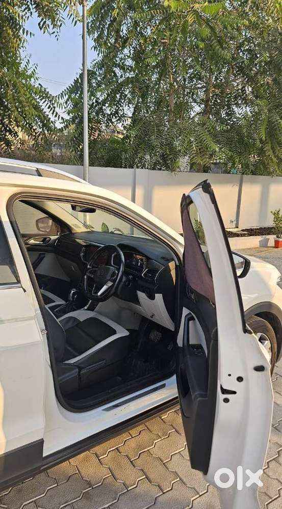 Volkswagen Taigun 1.0 Tsi Topline At, 2021, Petrol