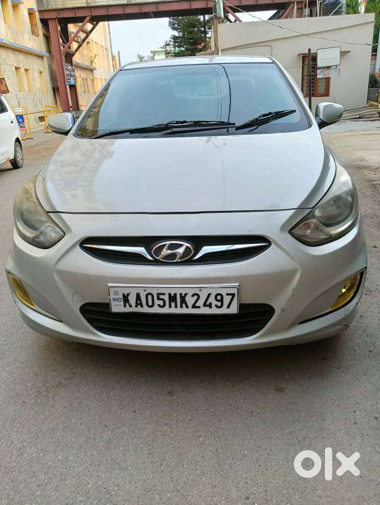 Hyundai Fluidic Verna 1.6 Vtvt S, 2011, Petrol