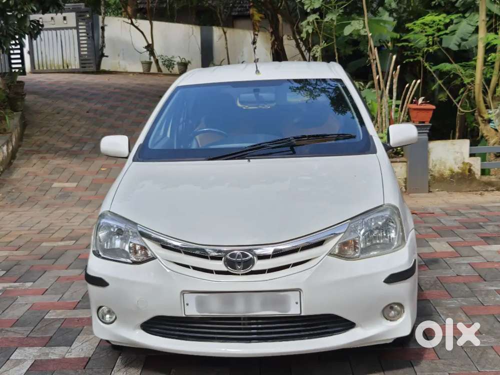 Toyota Etios Liva Vx (petrol)