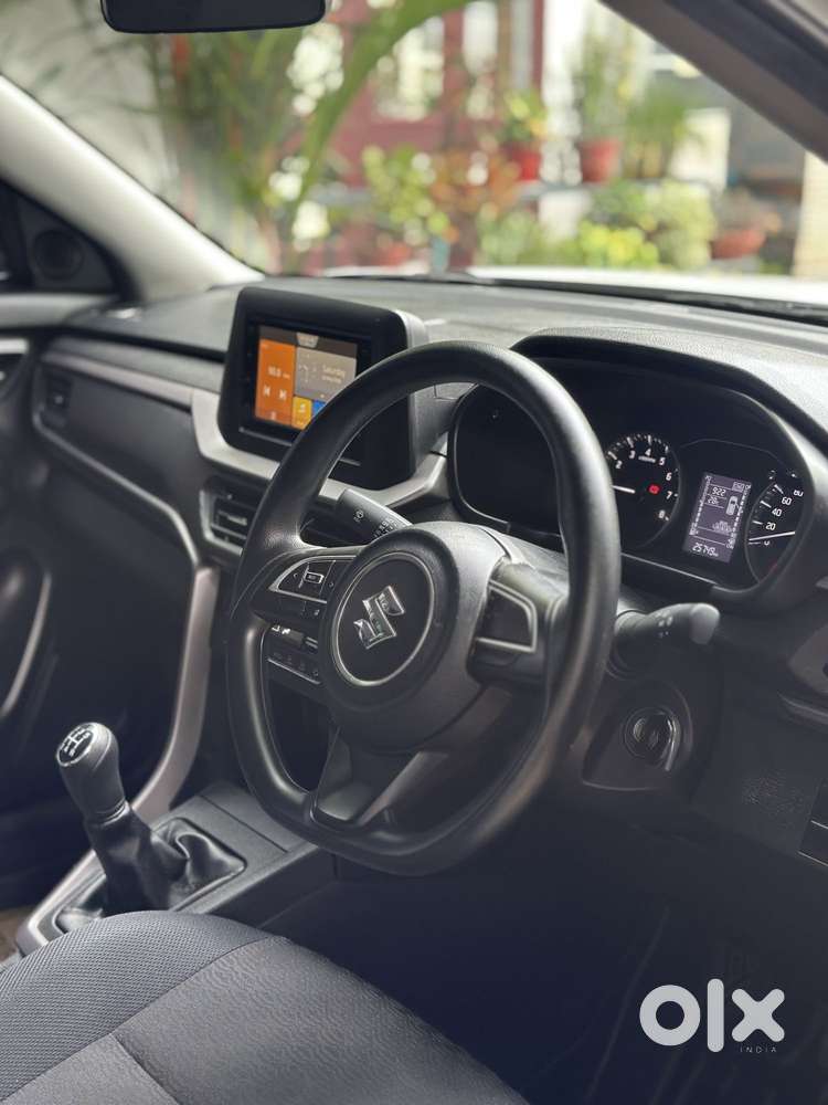 Maruti Suzuki Vitara Brezza 1.5 Vxi, 2025, Cng & Hybrids
