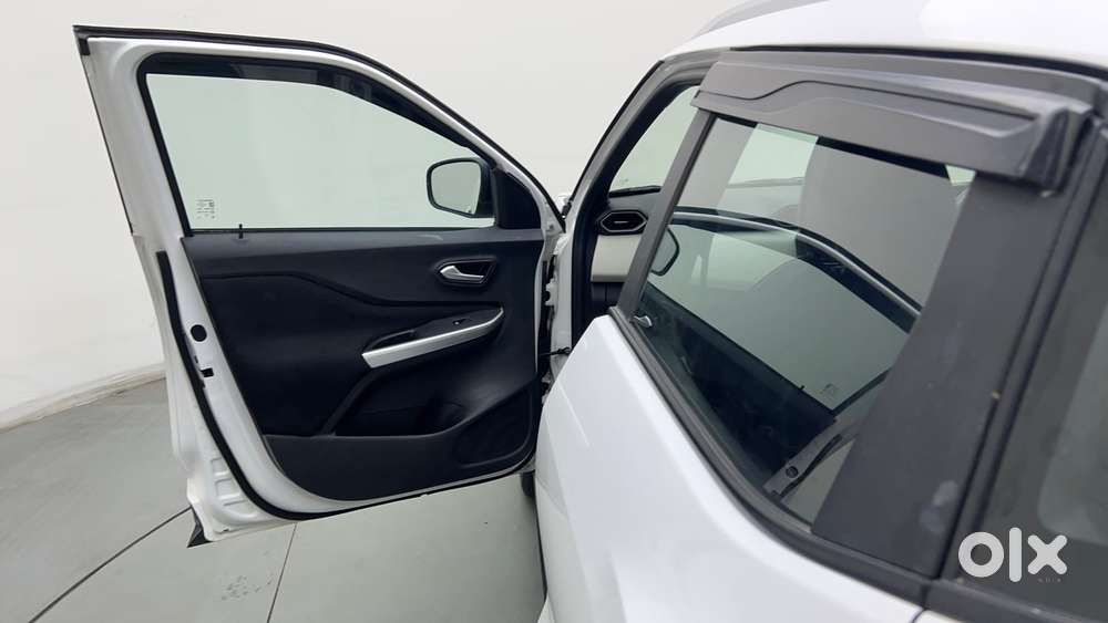 Nissan Magnite 1.0 Xl, 2024, Petrol