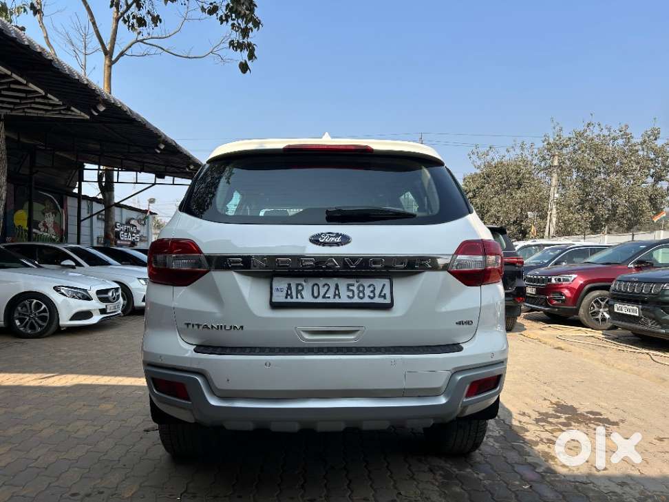 Ford Endeavour 3.2 Titanium 4x4 At, 2017, Diesel