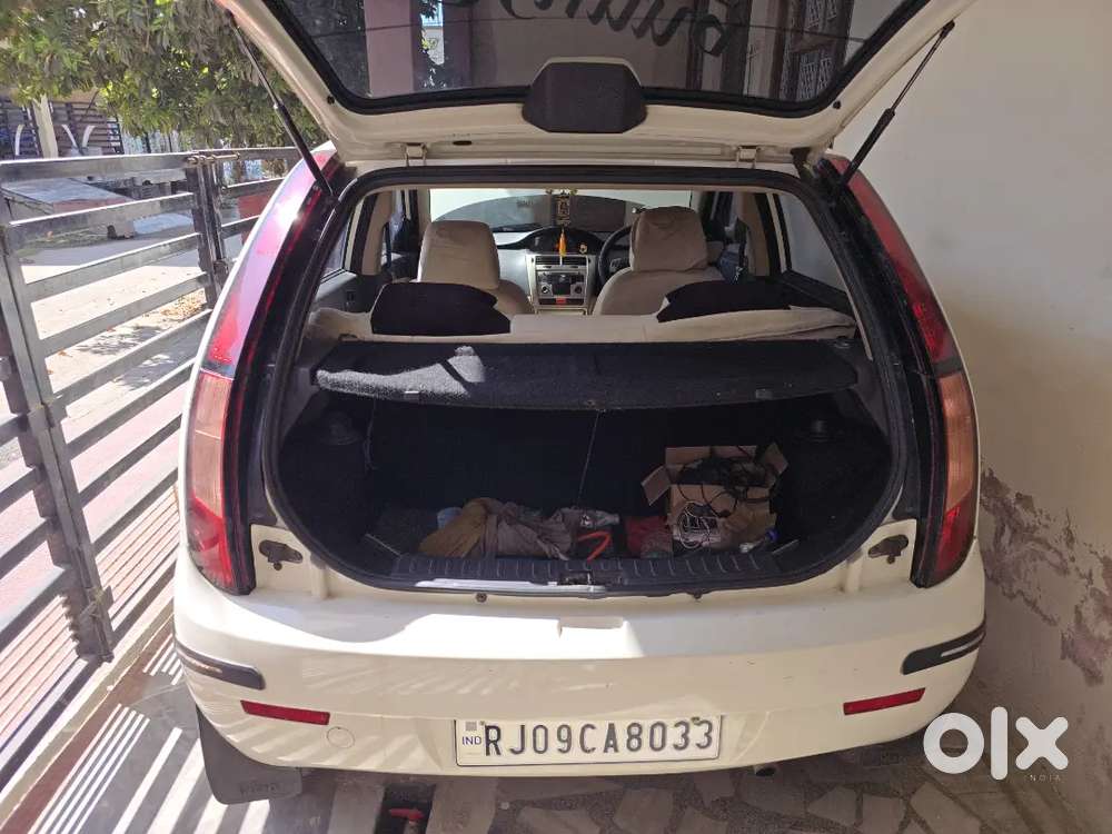 Tata Indica Vista 2012