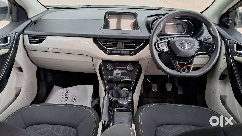 Tata Nexon 1.2 Revotron Xz Plus, 2020, Petrol
