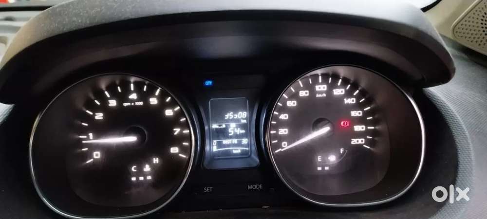 Tata Tiago Xz, 2018, Petrol