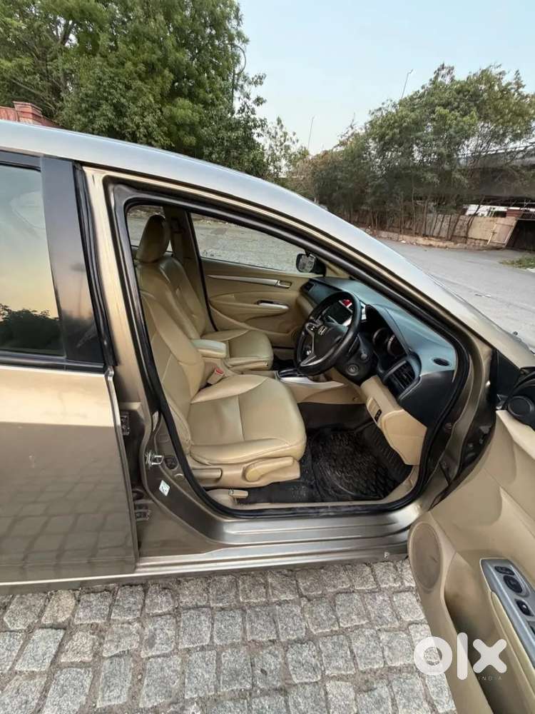 Honda City V At, 2011, Petrol