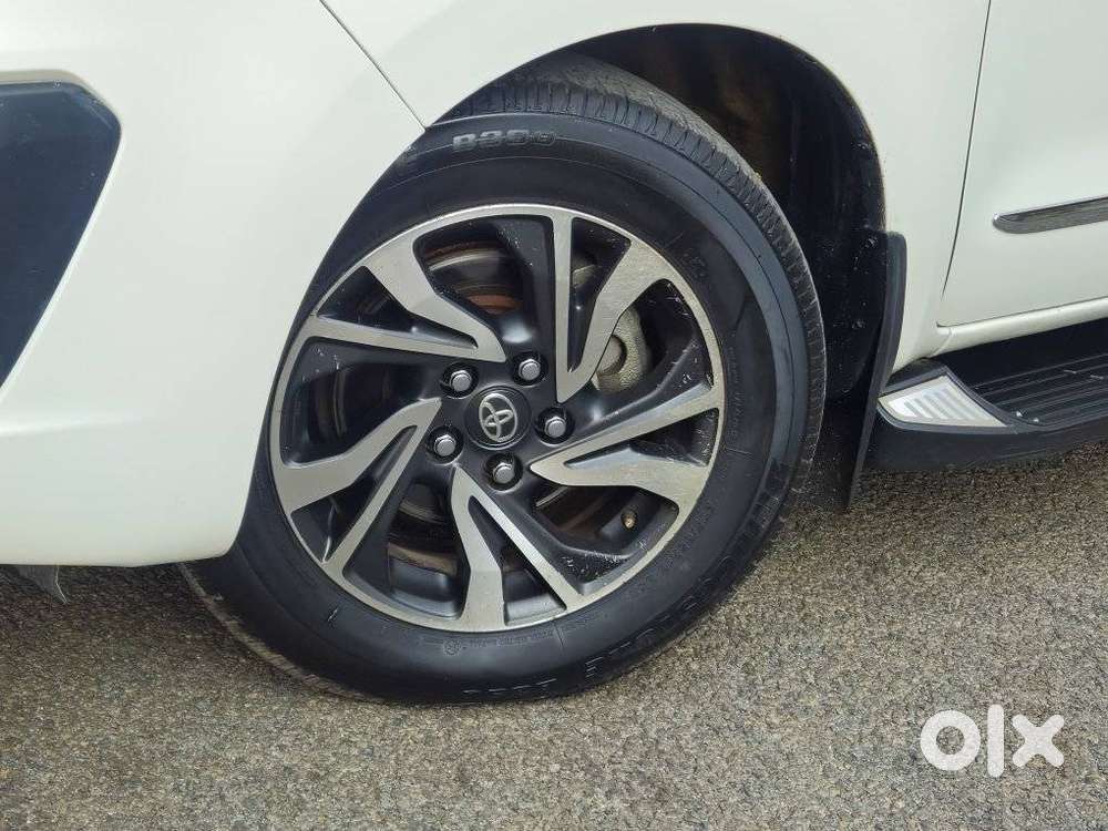 Toyota Innova Crysta 2.4 V 8 Str, 2021, Diesel