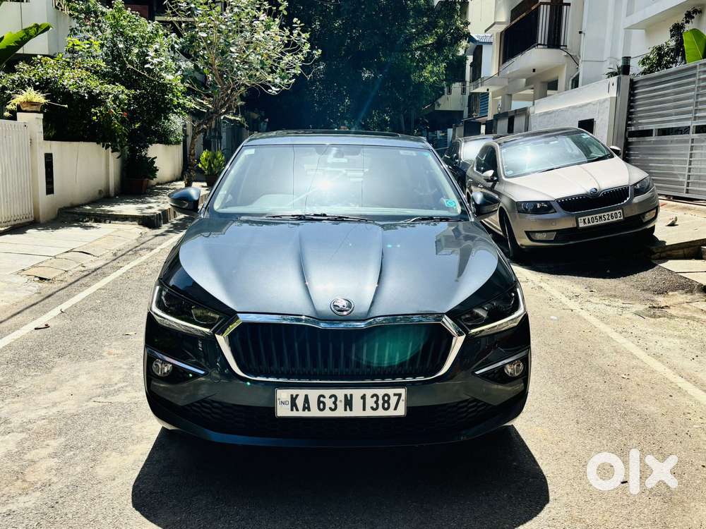 Skoda Slavia 1.5 TSI Style AT, 2022, Petrol
