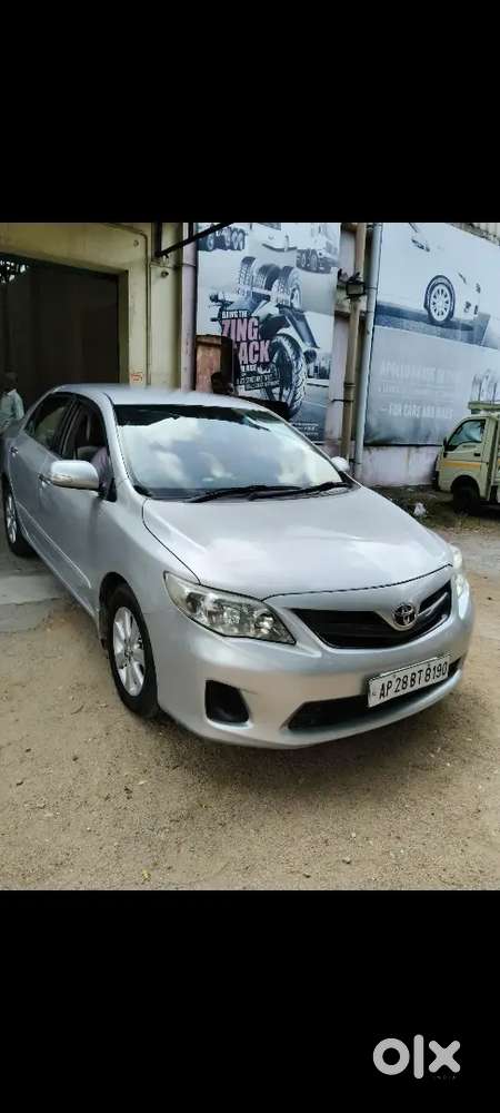 Toyota Corolla Altis 2014