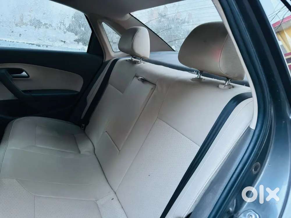 Volkswagen Vento1.6 Petrol 2013
