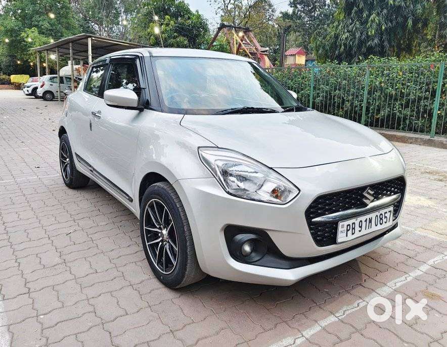 Maruti Suzuki Swift Vvt Zxi, 2021, Petrol