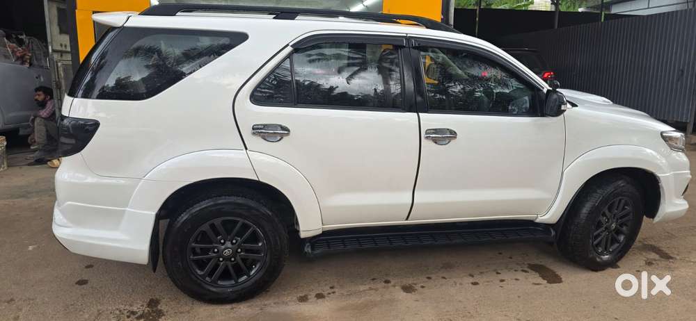 Toyota Fortuner 3.0 4x2 Automatic, 2015, Diesel