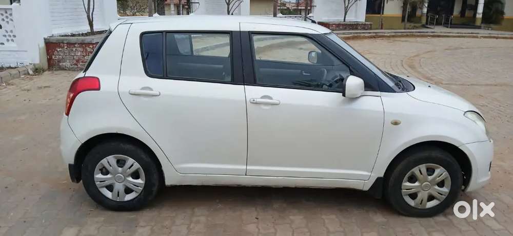 Maruti Suzuki Swift 2010 Diesel 140000 Km Driven