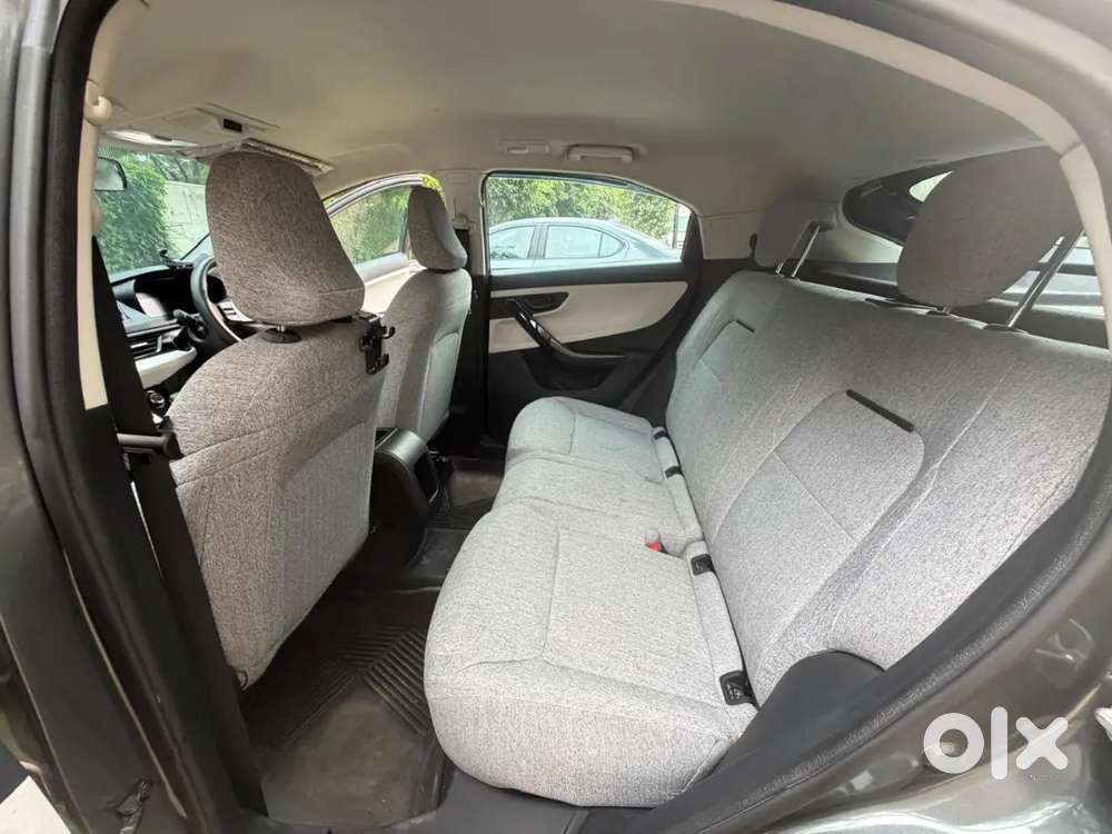 Tata Curvv Diesel Smart Variant Manual 2026